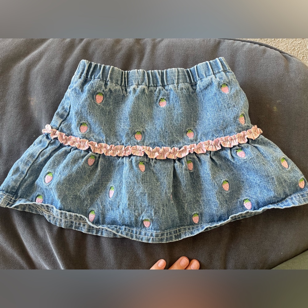 Charming Denim Skirt with Pink Ruffle